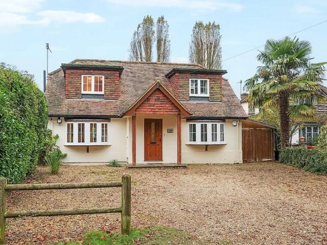 House for rent in Westborough, Surrey