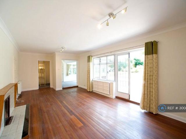 House for rent in Fretherne, Hertfordshire