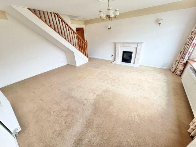 House for rent in Westwood Park, Rossmore
