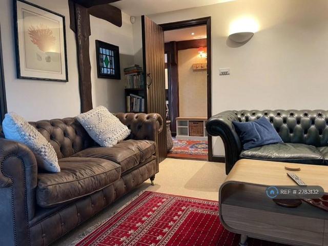 House for rent in Penn, Forty Green