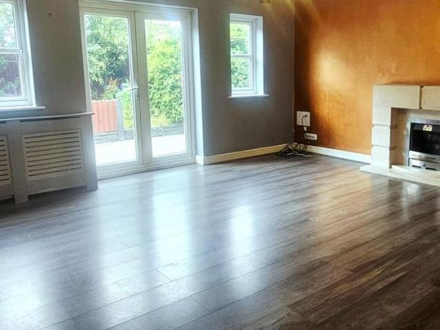 House for rent in Lamberhead Green, Wigan