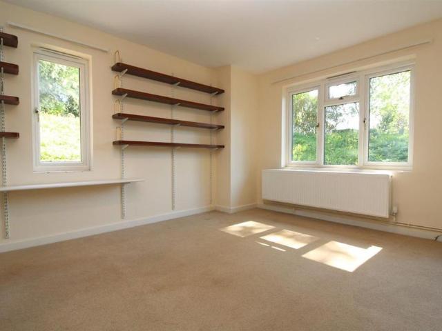 House for rent in Thornborough, Buckinghamshire