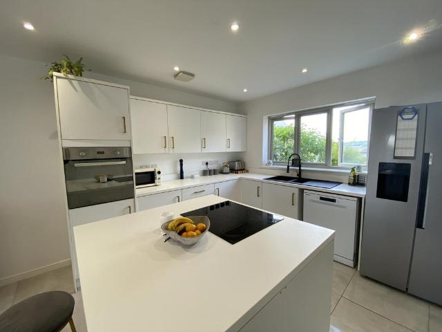 House for rent in Coedffranc, Llandarcy