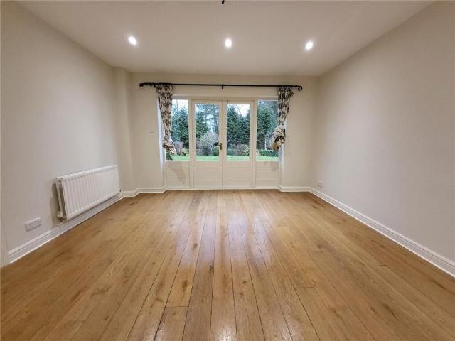 House for rent in Bronybuckley, Welshpool