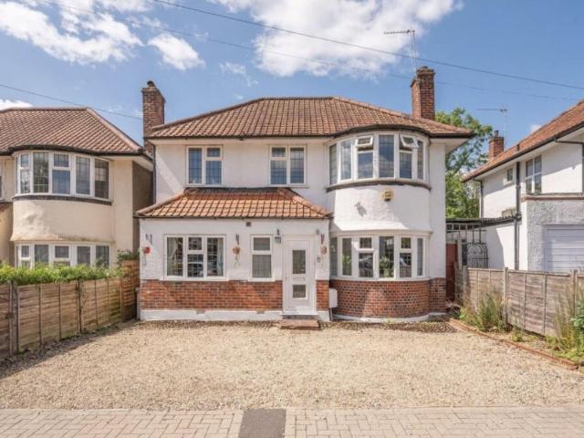 House for rent in London Borough of Barnet, Greater London