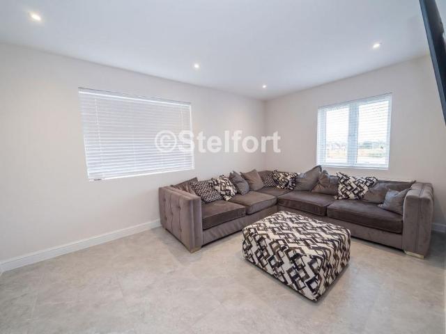 House for rent in Friern Barnet, Greater London