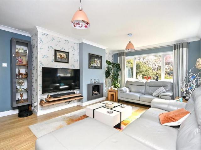 House for rent in Ratton, Eastbourne