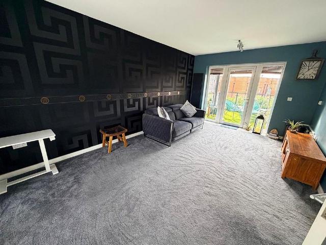 House for rent in London Borough of Havering, Greater London