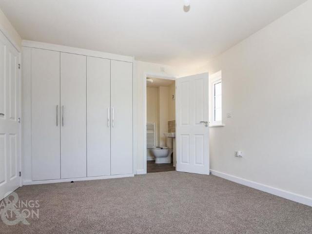 House for rent in Burgh St Peter, Norfolk