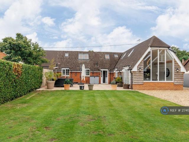 House for rent in Alderholt, East Dorset