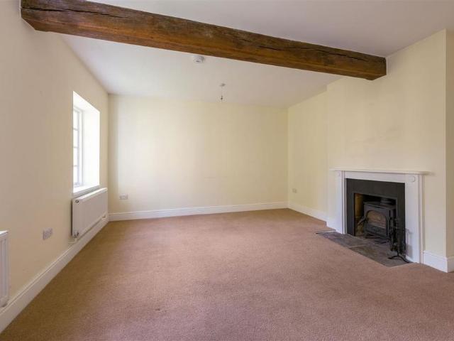 House for rent in Deene