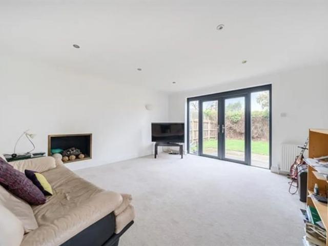 House for rent in Thames Ditton, Elmbridge