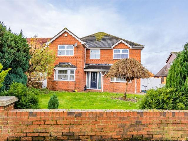 House for rent in Holton le Clay, East Lindsey