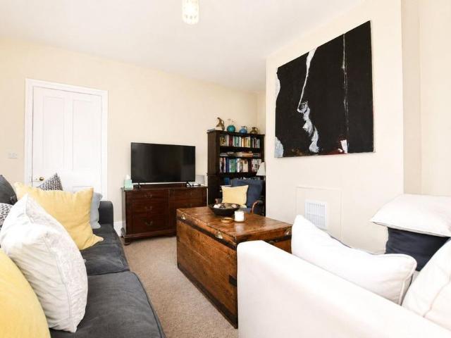 House for rent in Chipping Hill, Essex