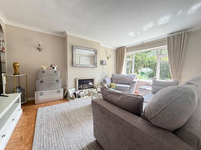 House for rent in Fole, Surrey