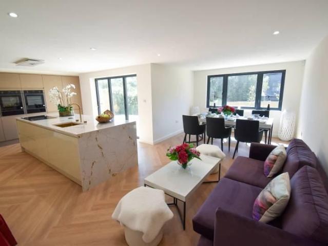 House for rent in Holywell, Eastbourne