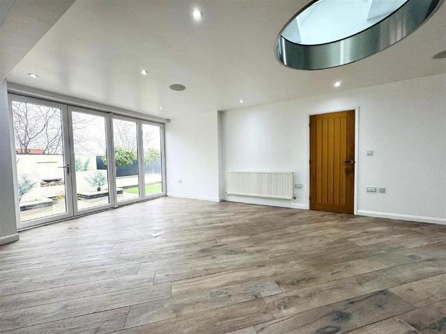 House for rent in Darley Abbey, East Midlands