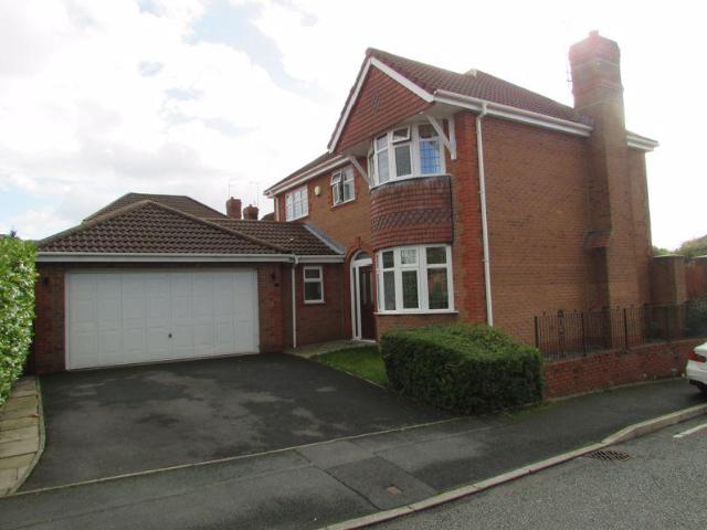 House for rent in Burnedge, Greater Manchester
