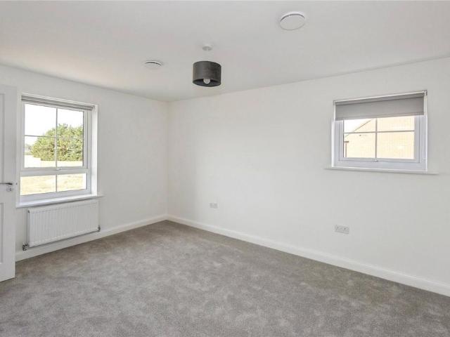 House for rent in Chichester, Littlecote