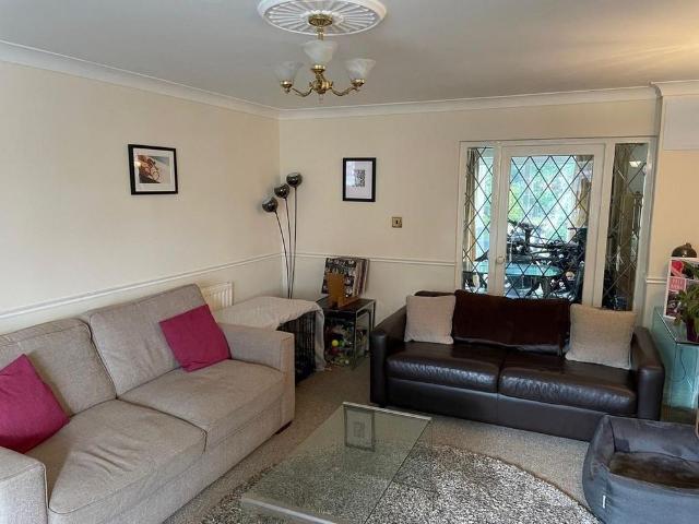 House for rent in Myton Park, Green Close