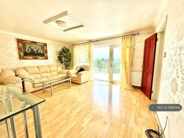 House for rent in Worle, Weston-super-mare