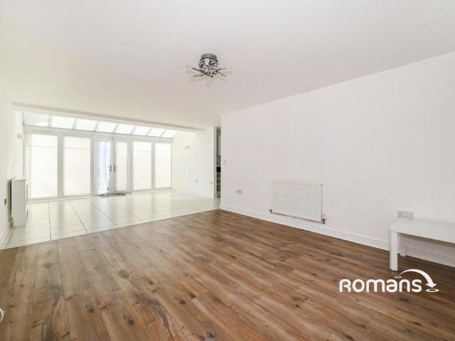 House for rent in Woodley