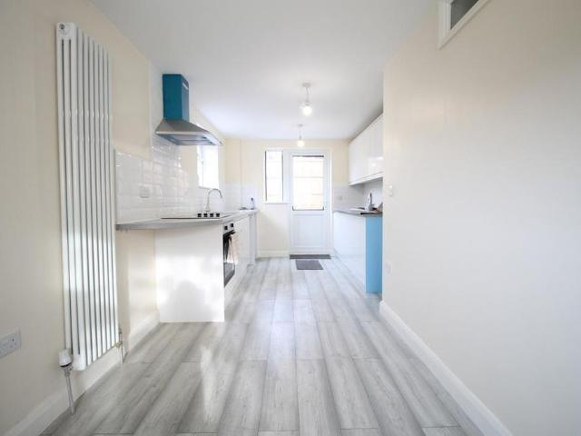 House for rent in London Borough of Ealing, Greater London