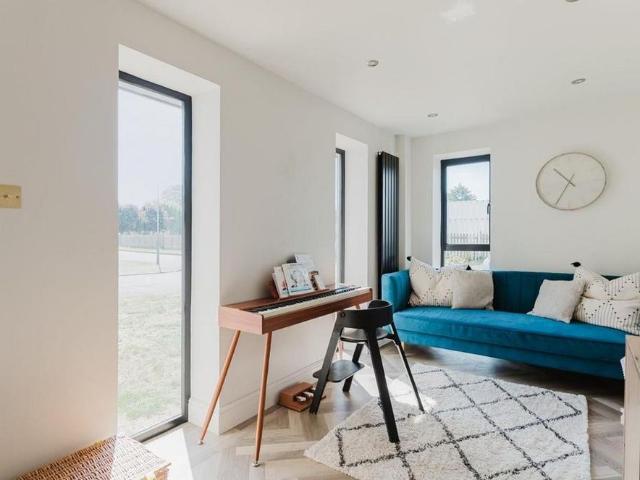 House for rent in Lillington, Green Close