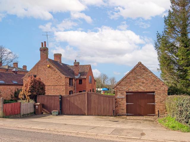 House for rent in Boughton, Alverton