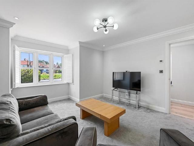 House for rent in Gerrards Cross, Denham