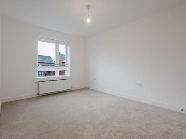 House for rent in Moulton Park Industrial Estate, Northampton