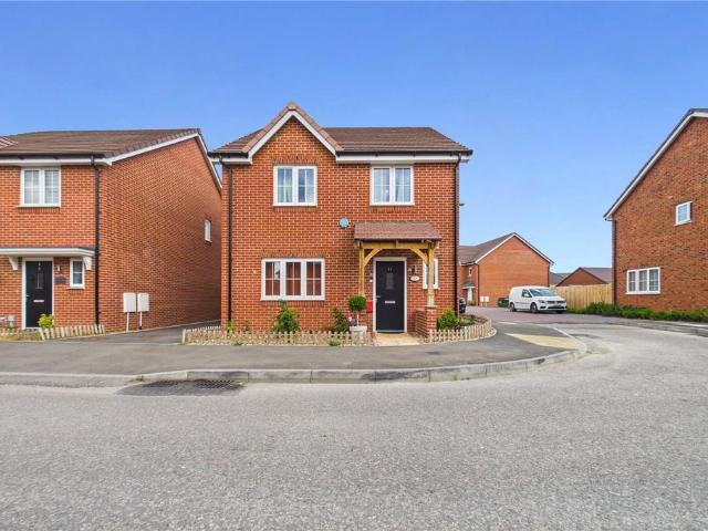 House for rent in Ryeish Green, Shinfield