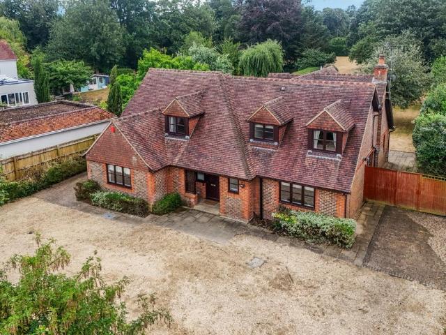 House for rent in Waltham St. Lawrence, Windsor and Maidenhead