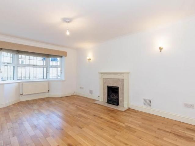 House for rent in Elmsbrook, Evershot