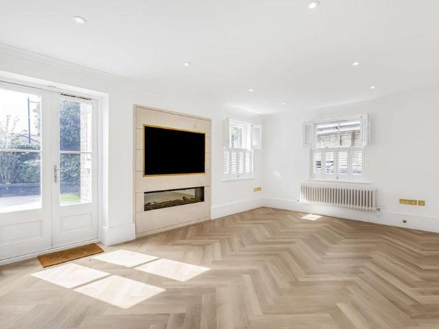 House for rent in Goffs Oak, Broxbourne