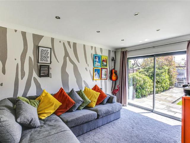 House for rent in South Street, Greater London