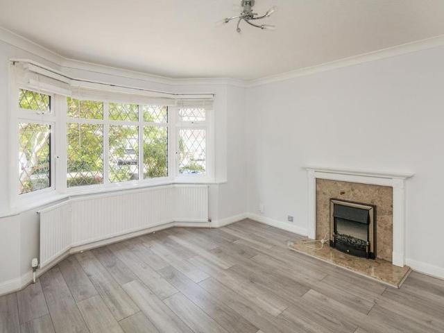 House for rent in London Borough of Croydon, Greater London
