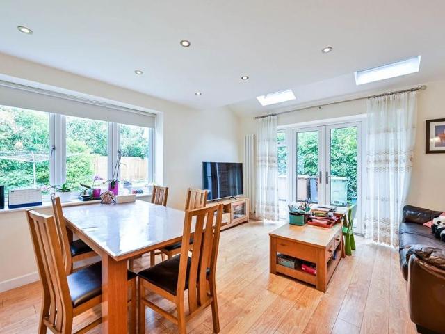 House for rent in Slyfield, Westborough