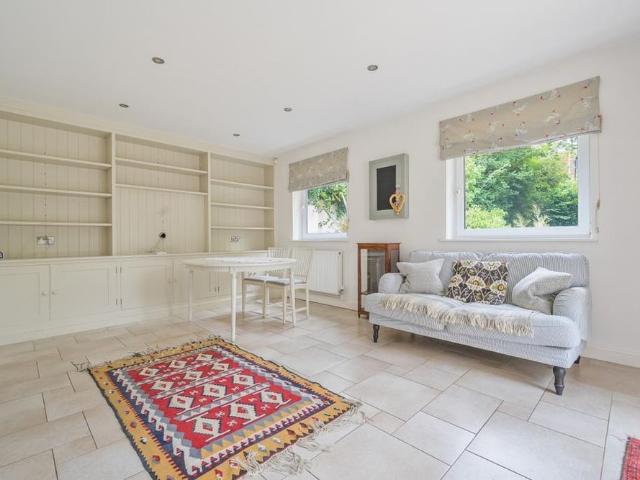 House for rent in Wiltshire