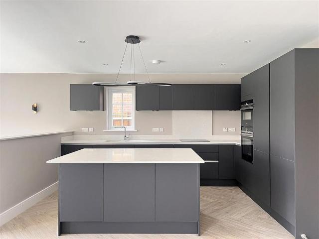 House for rent in Great Bookham, Mole Valley