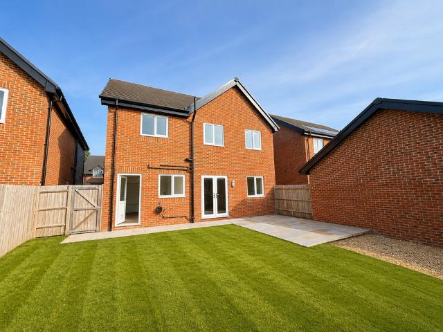 House for rent in Horton Heath, Helford