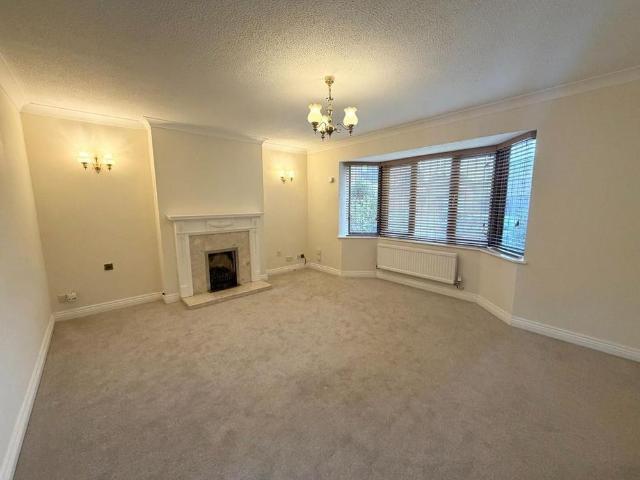 House for rent in St James' End, Northampton