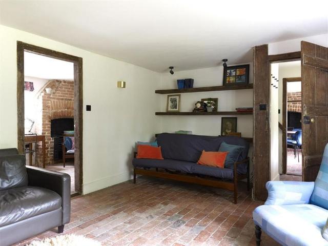 House for rent in Boughton Aluph, Ashford