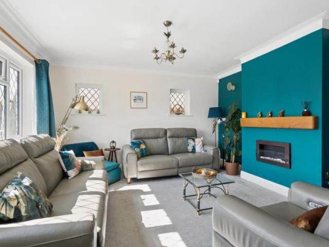 House for rent in Northwood, Greater London