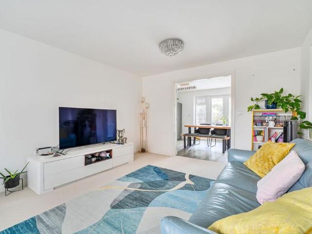 House for rent in Midway, Kent