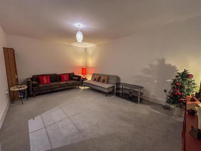 House for rent in Hazlerigg, Newcastle Upon Tyne