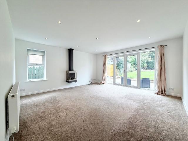 House for rent in Toothill, Calderdale
