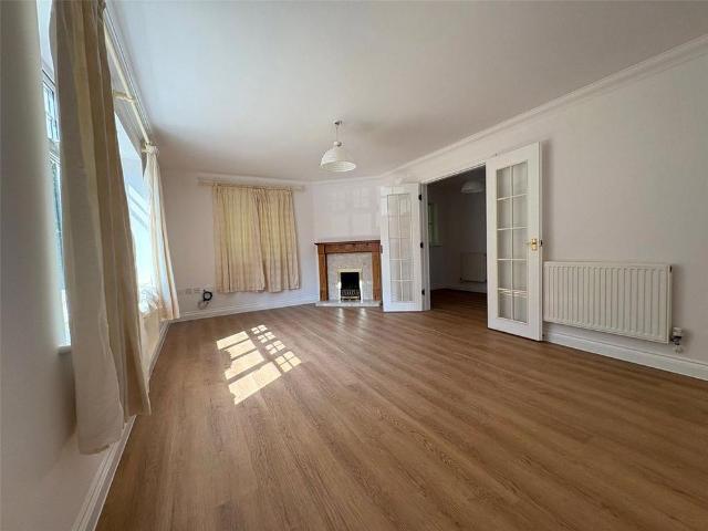 House for rent in Elvetham Heath, Hart