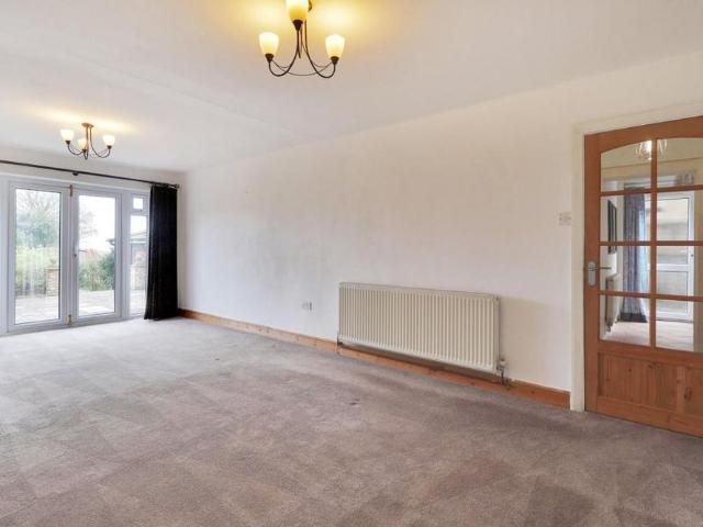 House for rent in Jarvis Brook, Wealden
