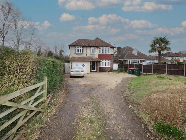 House for rent in Three Bridges, Glynde